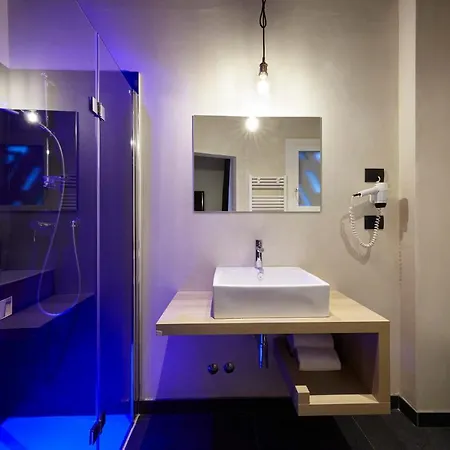 Aqua אבנו טרמה